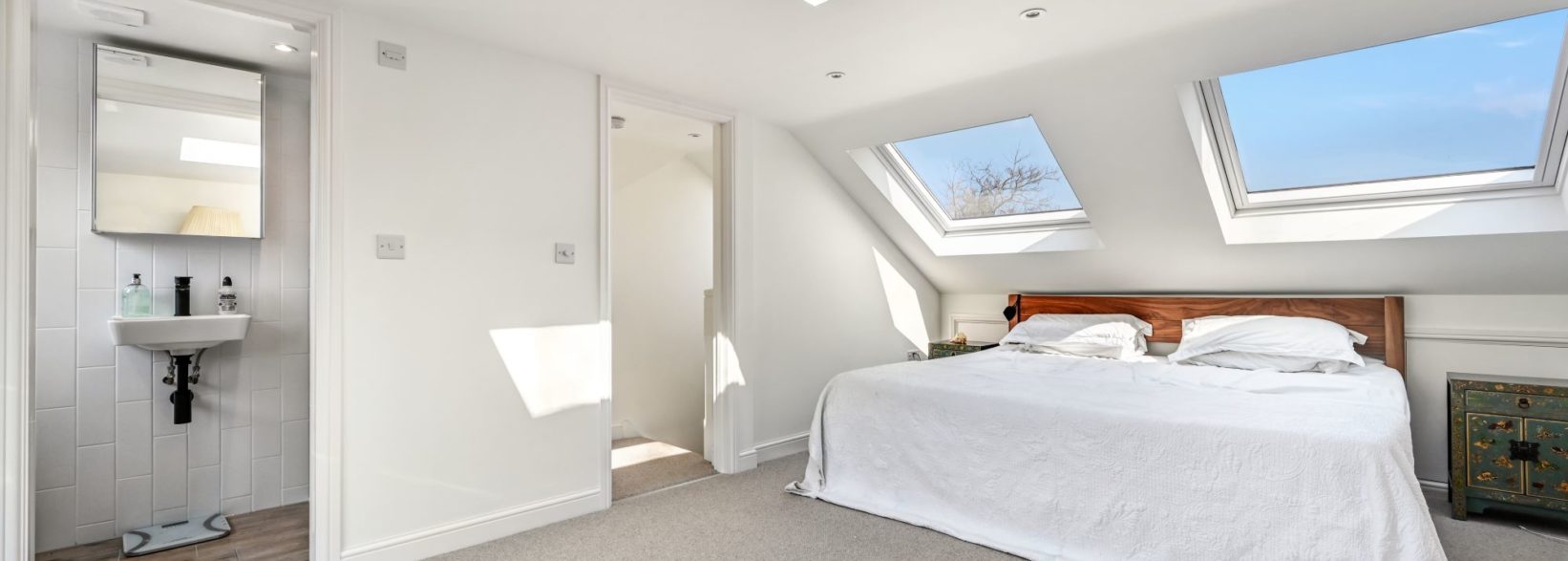 Light Dormer bedroom with skylight Dulwich