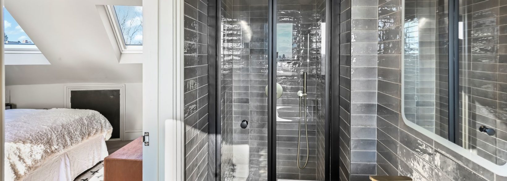 Dormer Conversion bedroom with stylish en suite bathroom in St Albans AL1 Hertfordshire