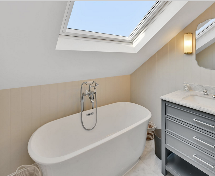 Hutton area loft conversions showing bedrooms and bathroom in projects by Absolute Lofts