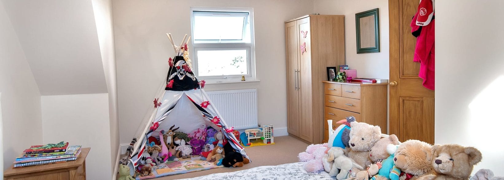 Girls loft bedroom Leytonstone E11 with teepee and wooden wardrobes